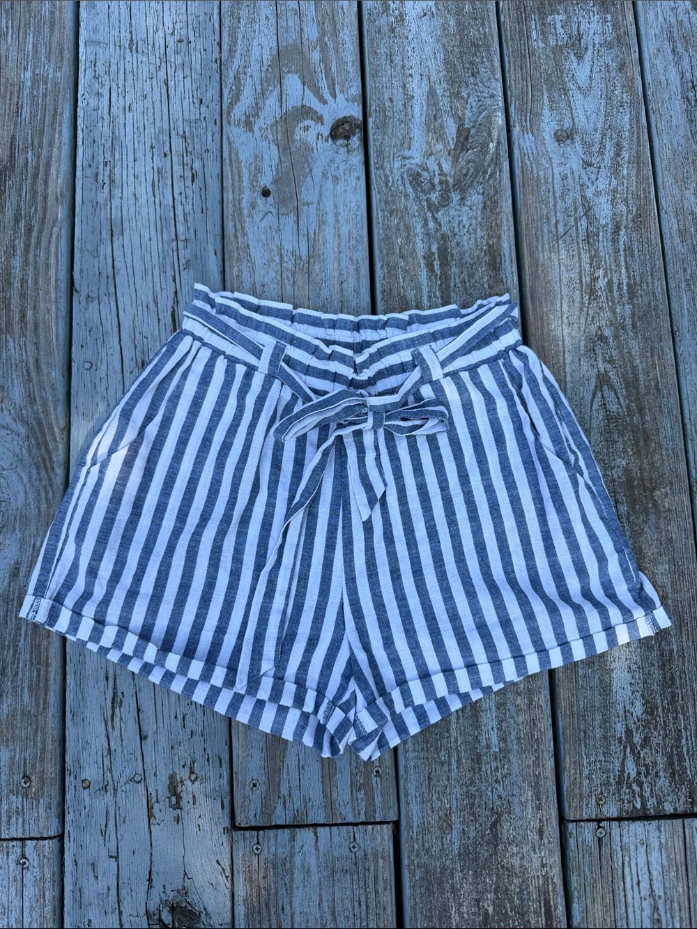 Striped Tie-Waist Women’s Shorts - Blue & White